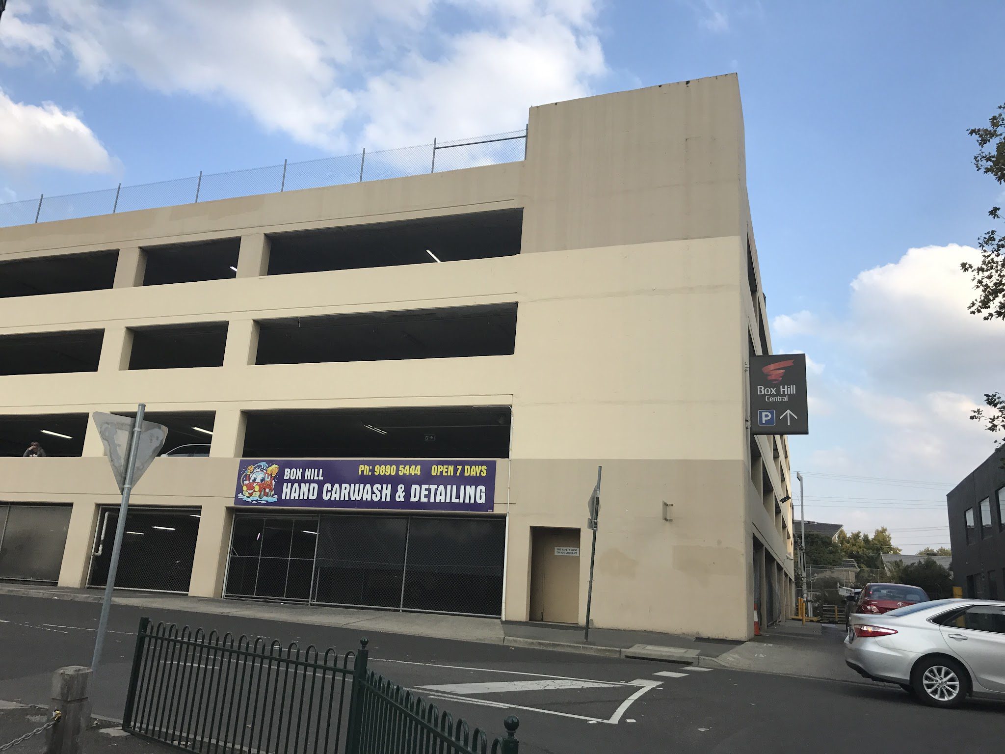 Box Hill Hand Carwash And Detailing