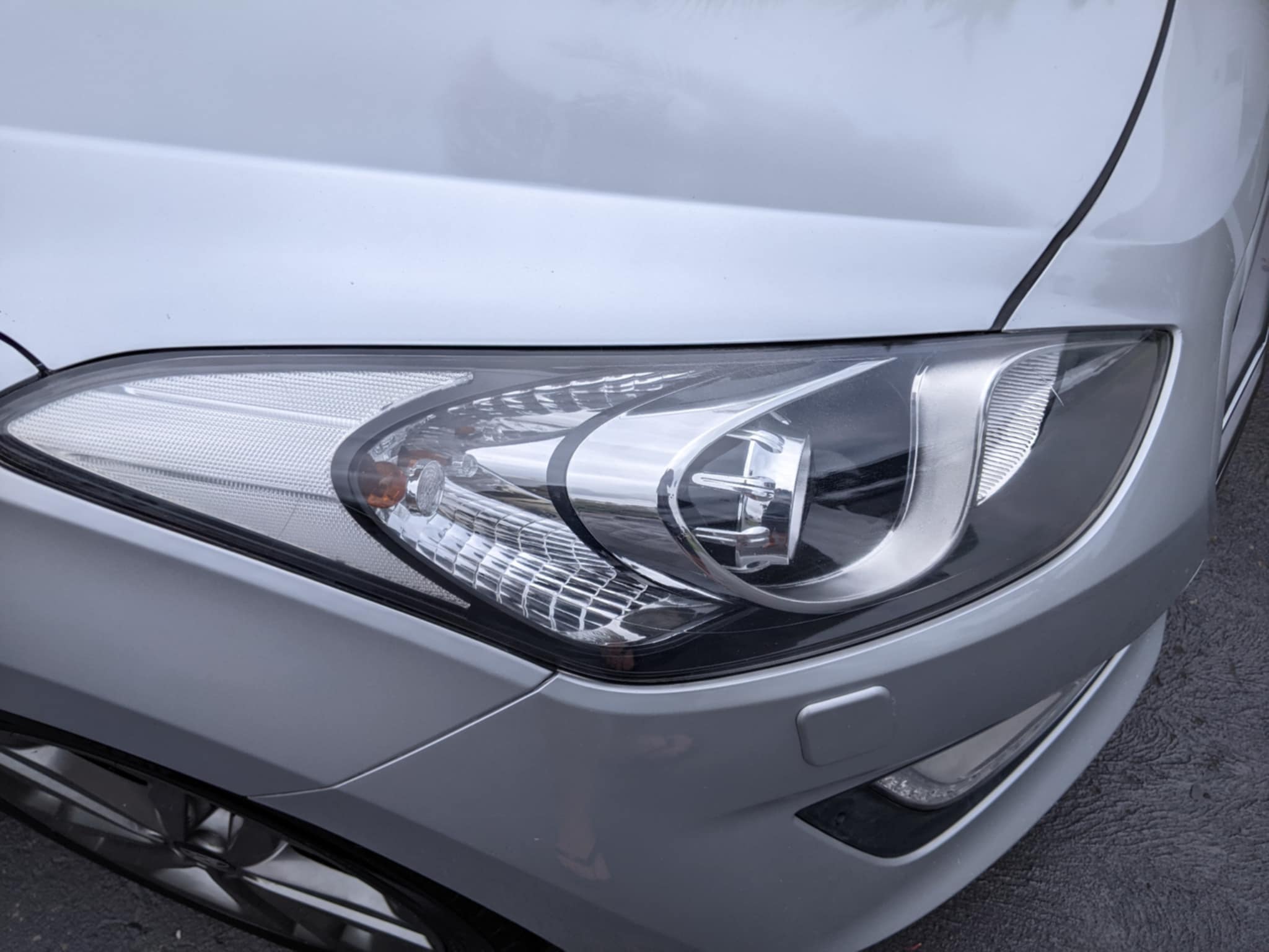 Central Coast Headlight Restoration