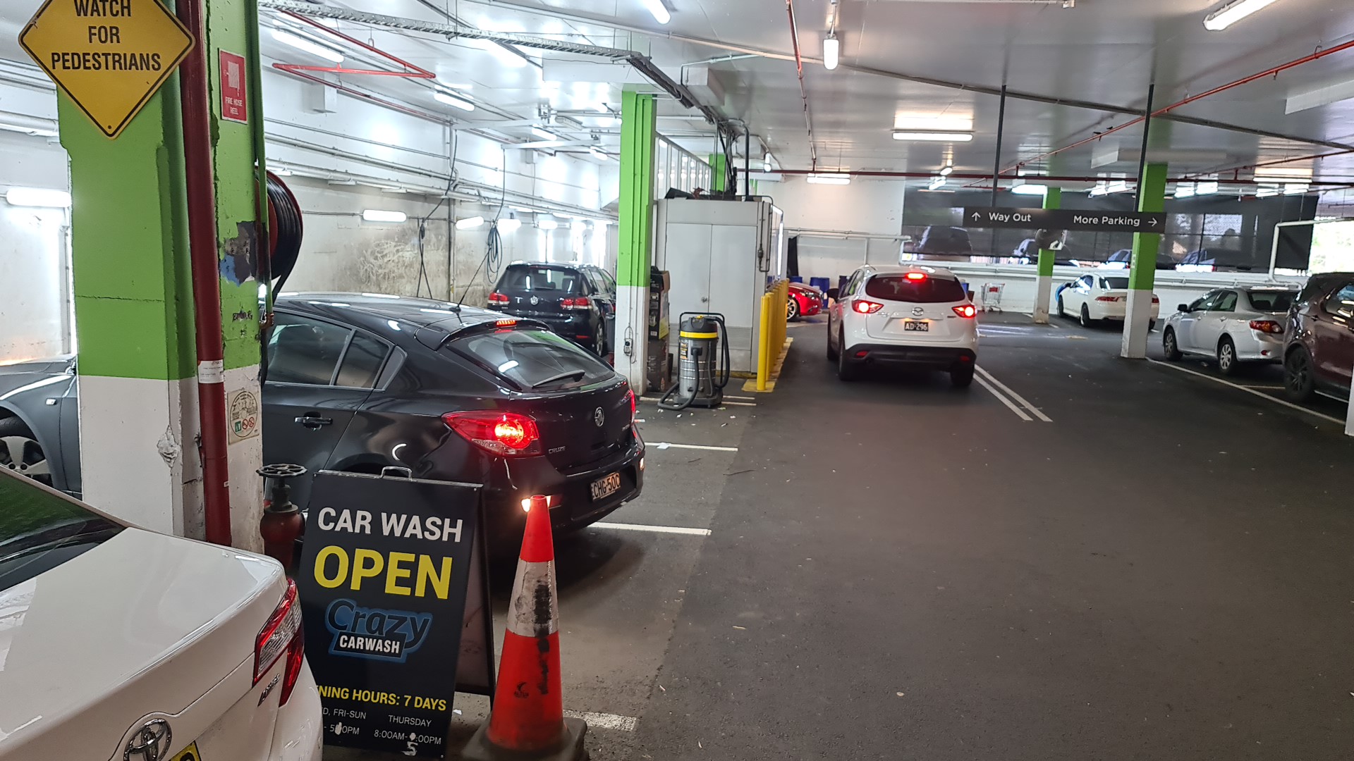Crazy Car Wash ( Drive-In, Shine-Out)
