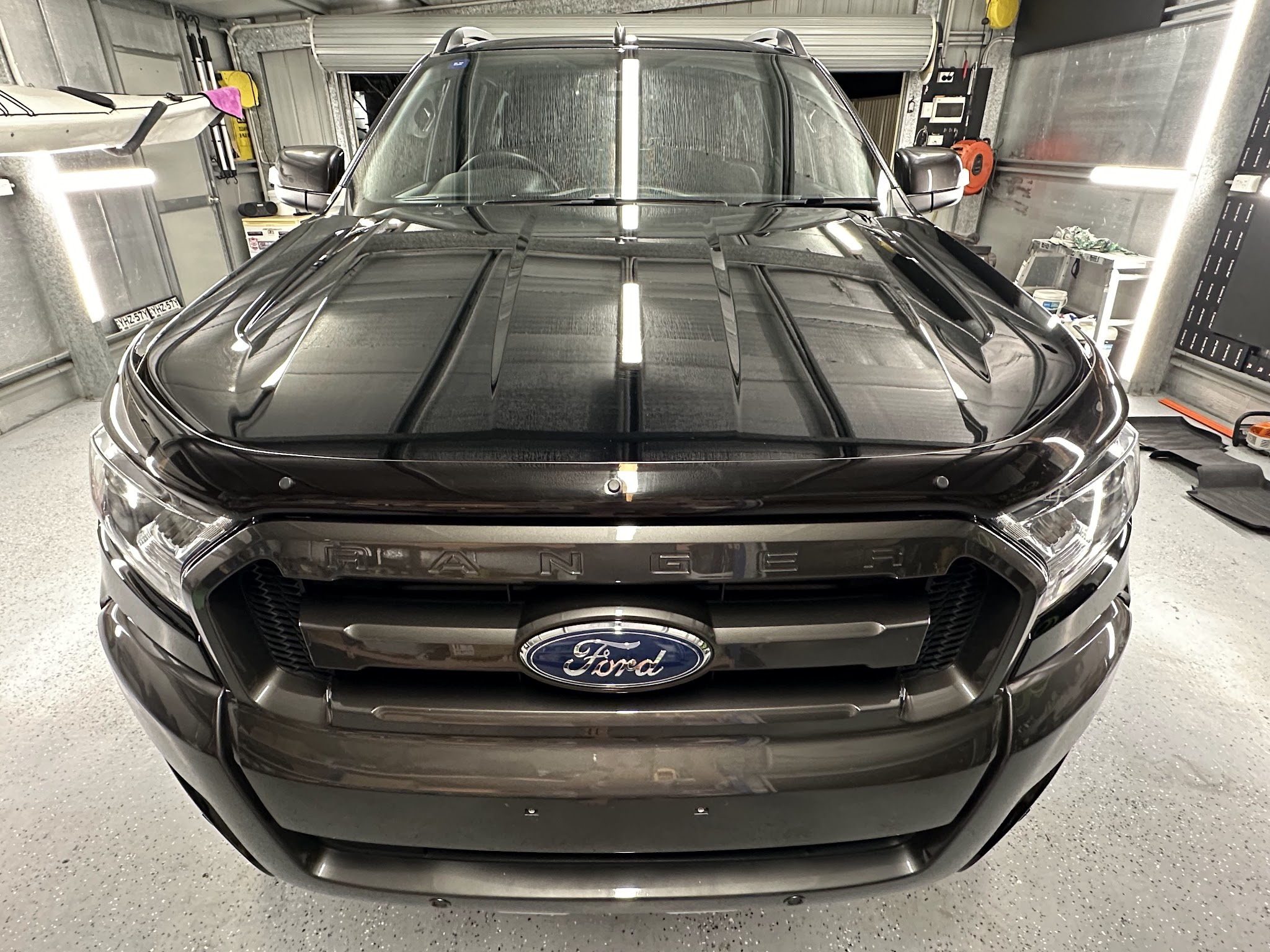Deluxe Ceramic Coatings And Detailing