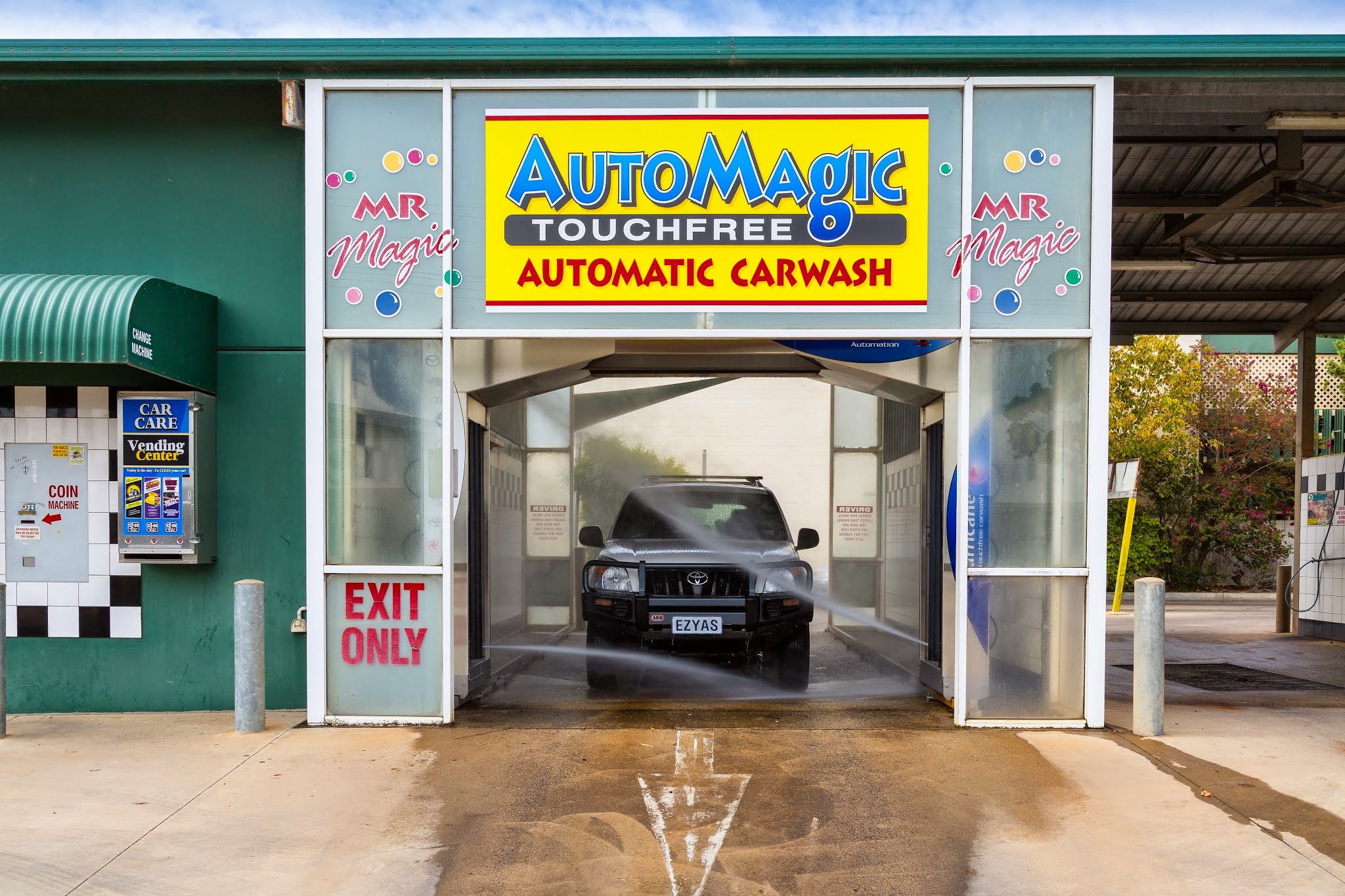 Ezyas Car Wash