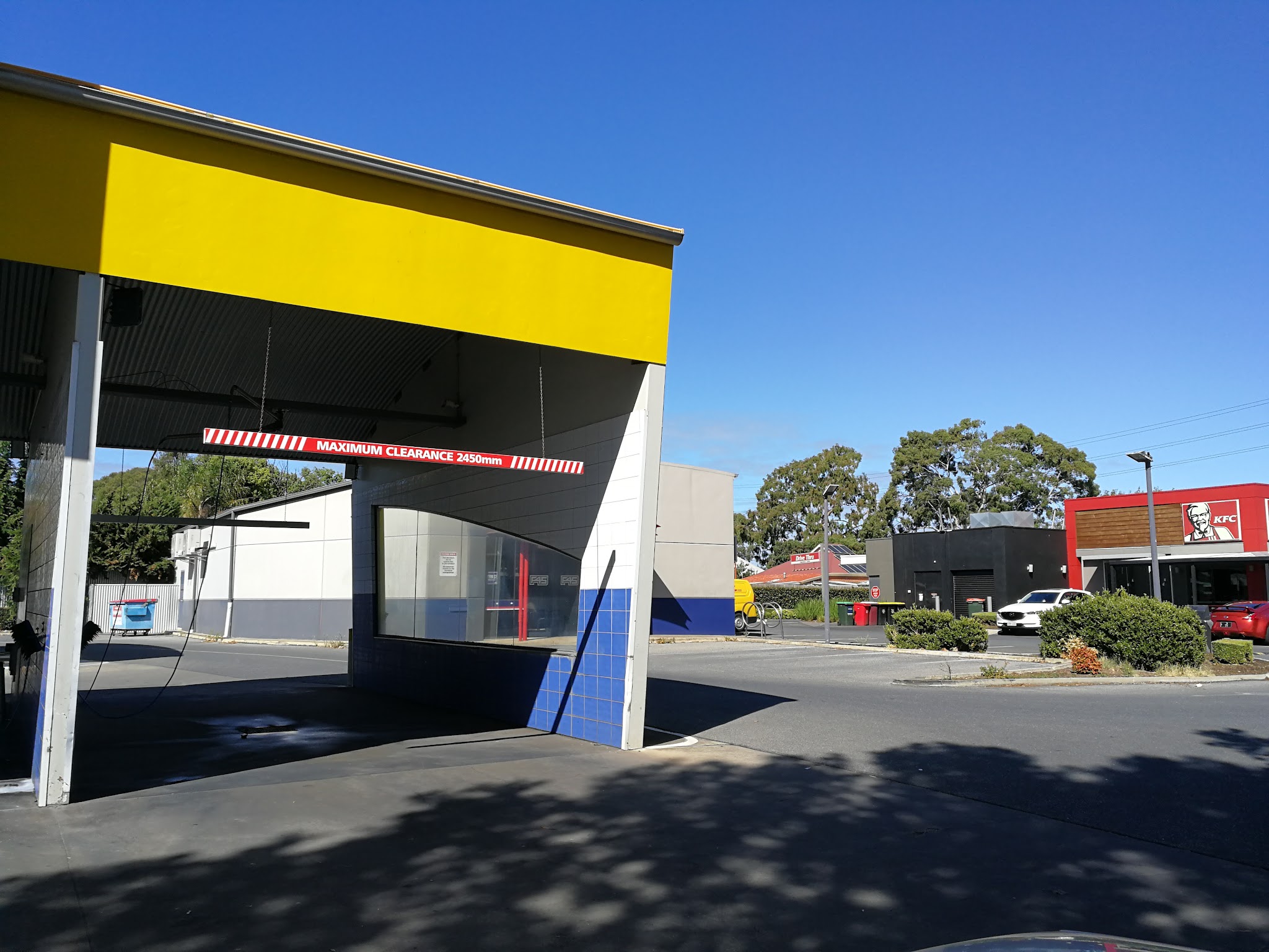 Happywash Torrensville