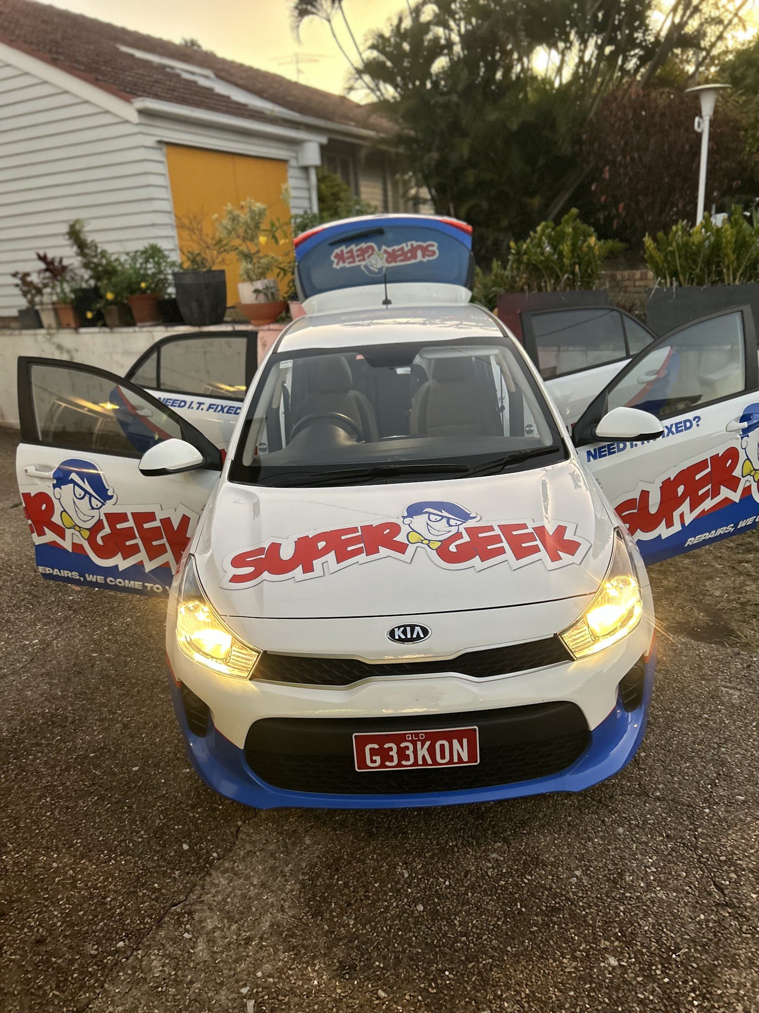 James’ Car Washing Co