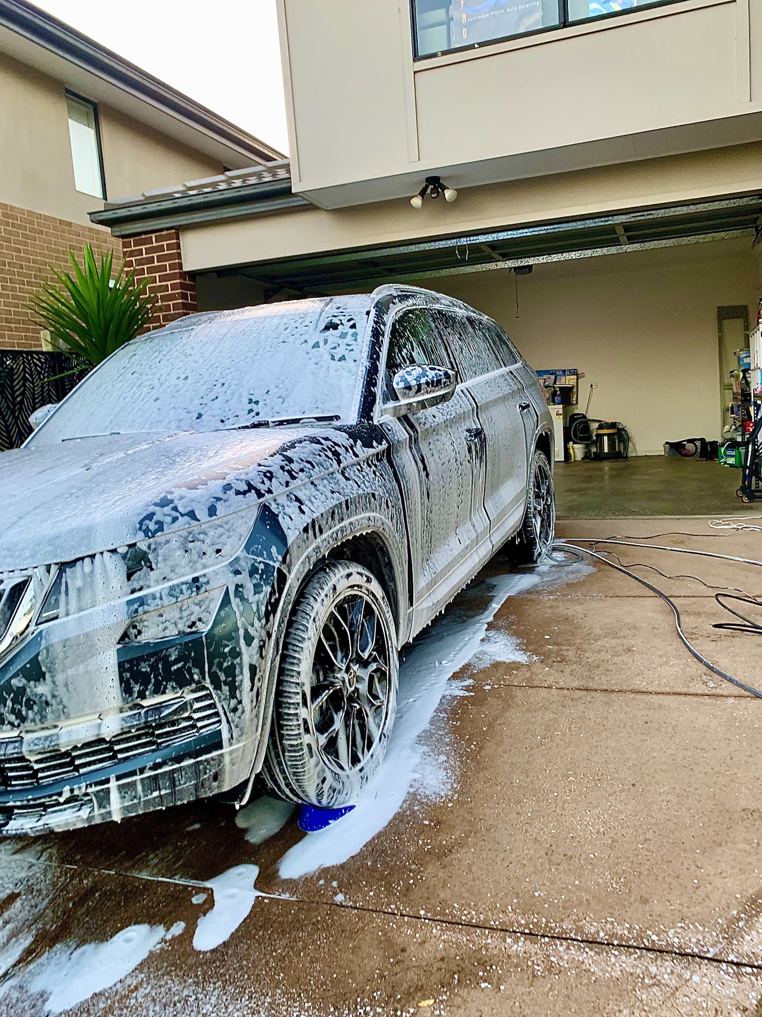 Luminous Finish Auto Detailing
