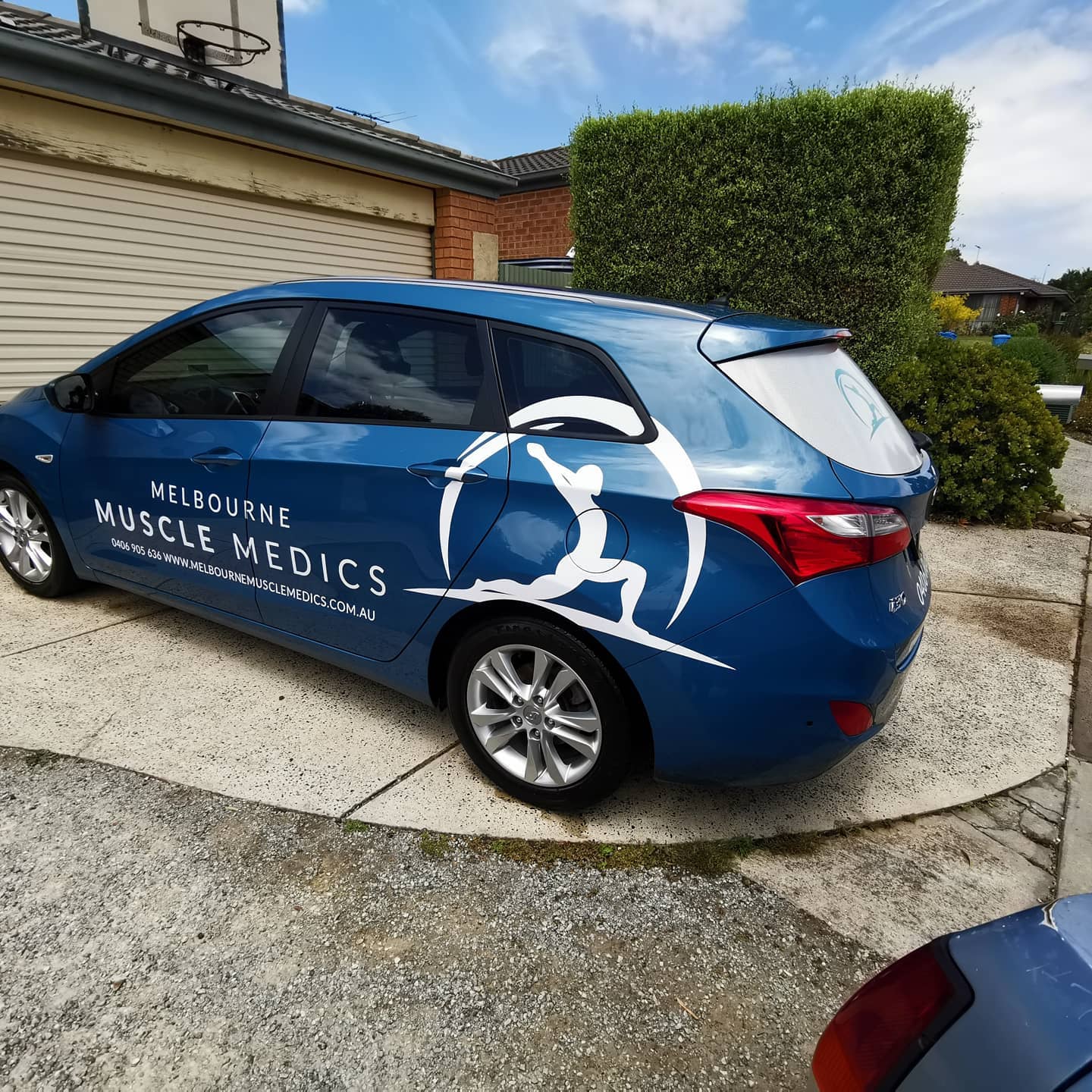 Lyon’s Pride Mobile Car Detailing