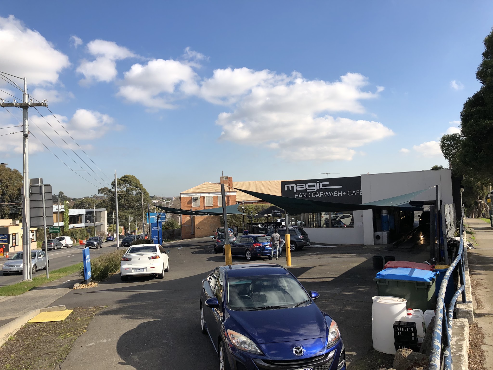 Magic Hand Carwash – Kew East