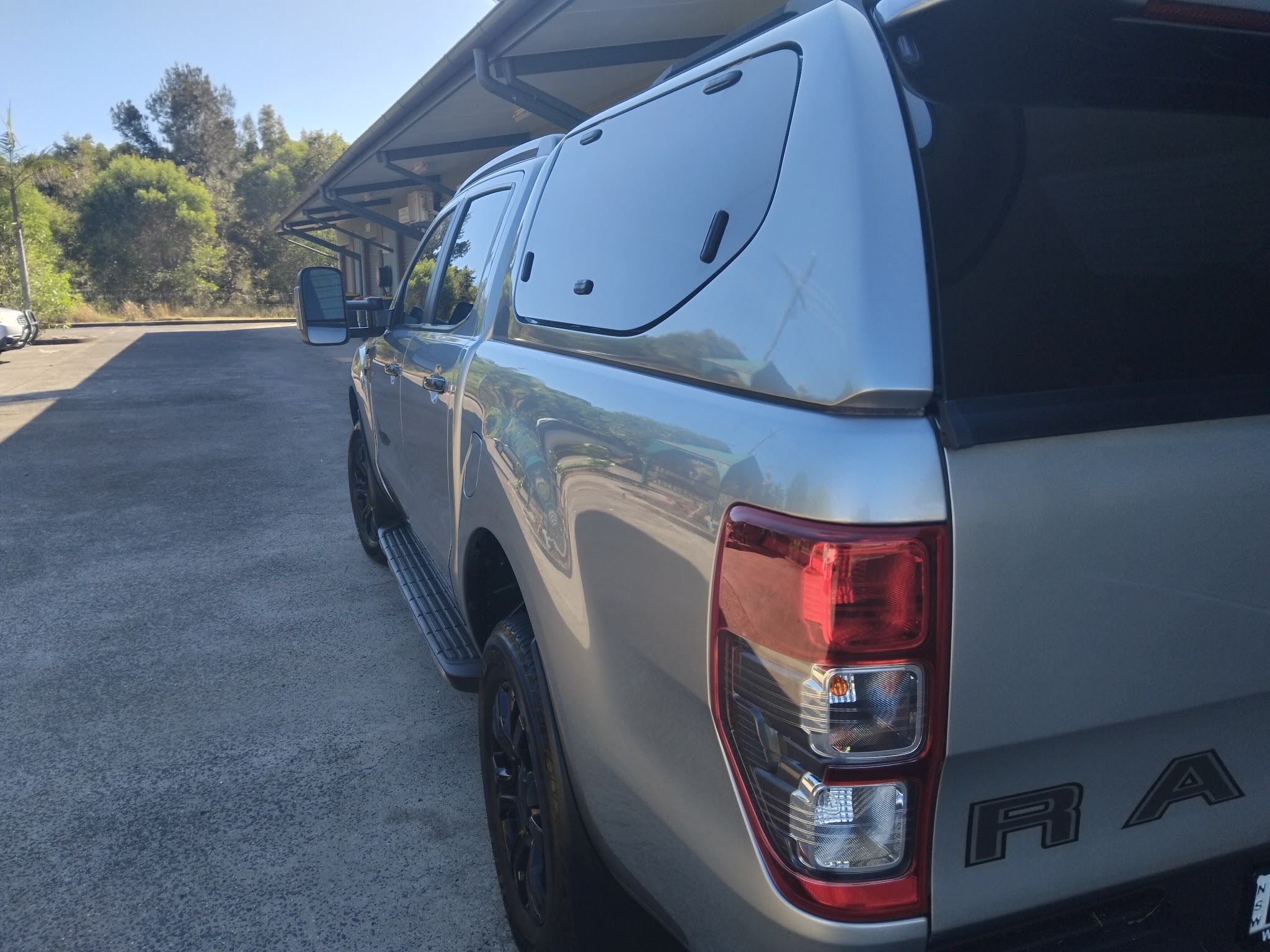 Mandi’s Detailing/Painting
