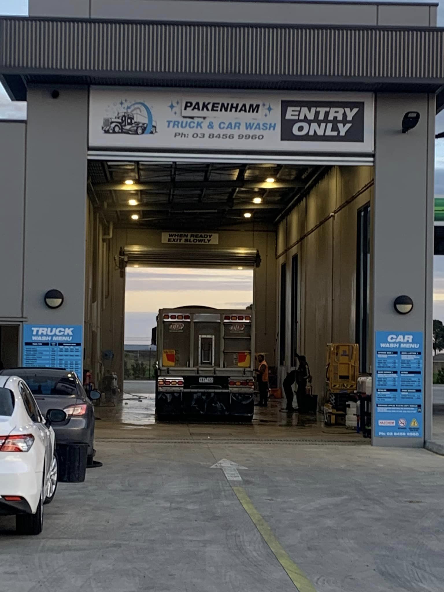 Pakenham Truck And Car Wash