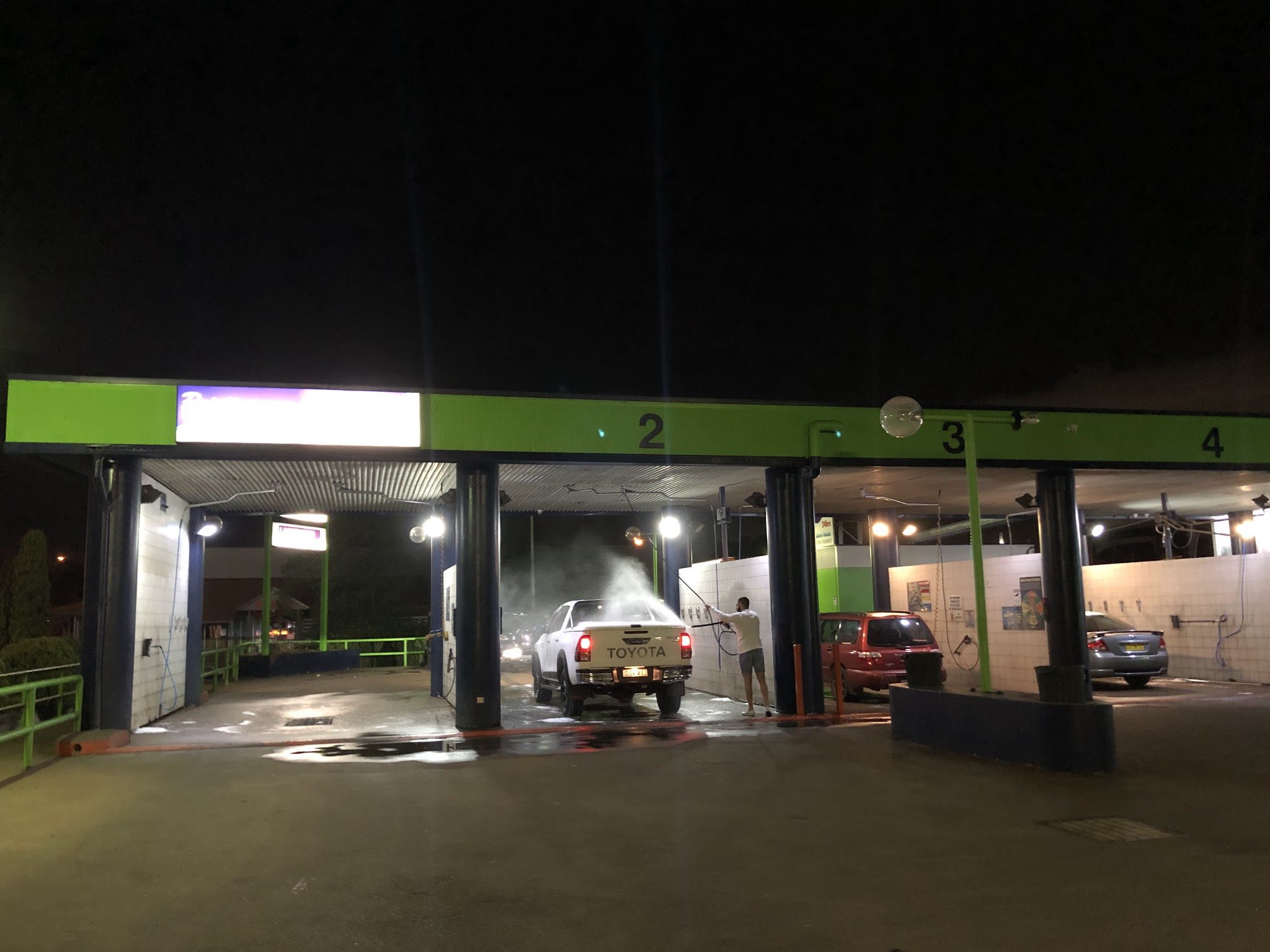 Pristine The Ultimate Car Wash