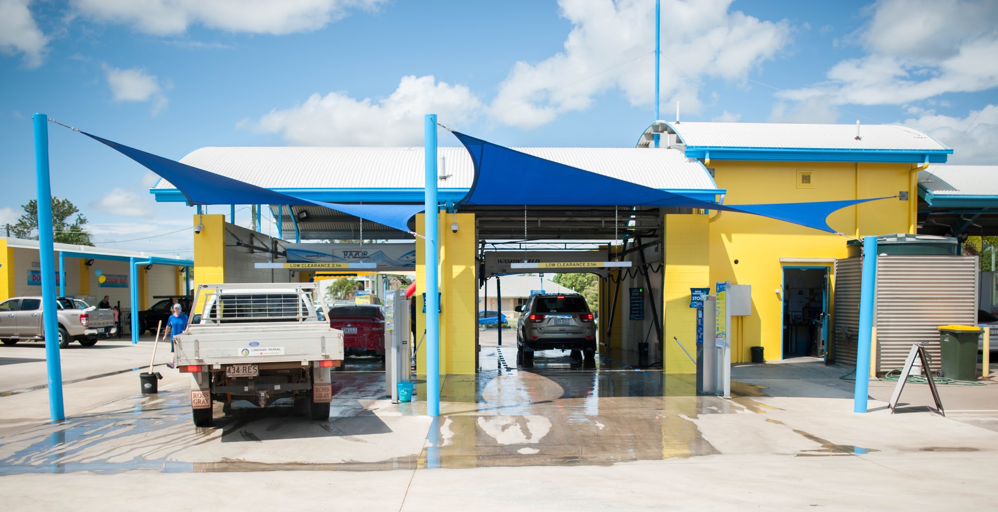 Puddles Carwash & Dogwash