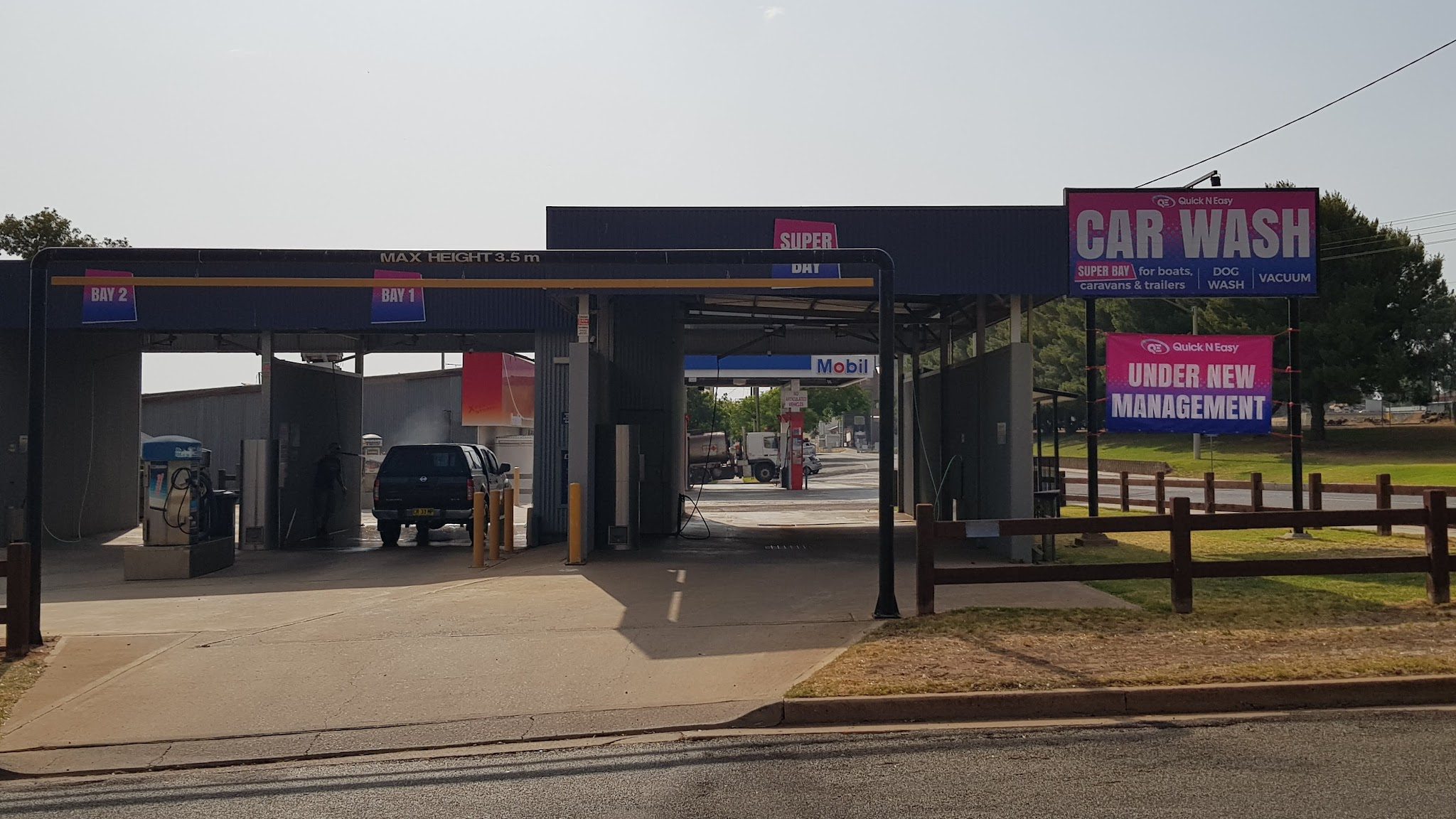 Quick N Easy Car Wash