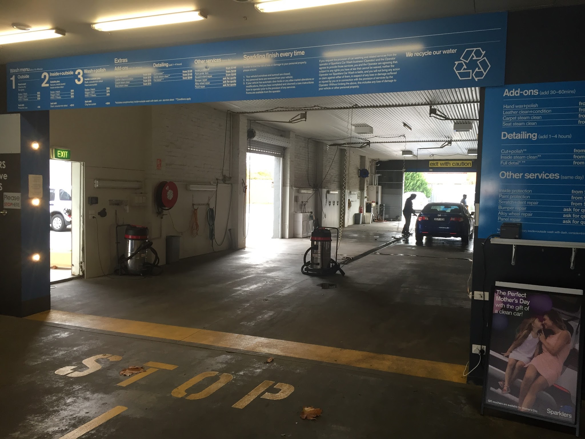 Sparklers Hand Car Wash
