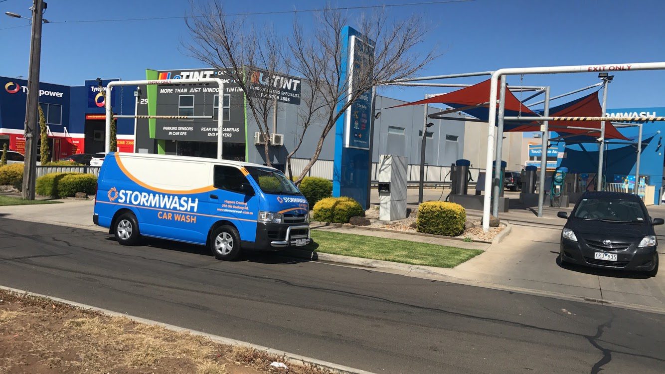 Storm Wash Car And Dog Wash