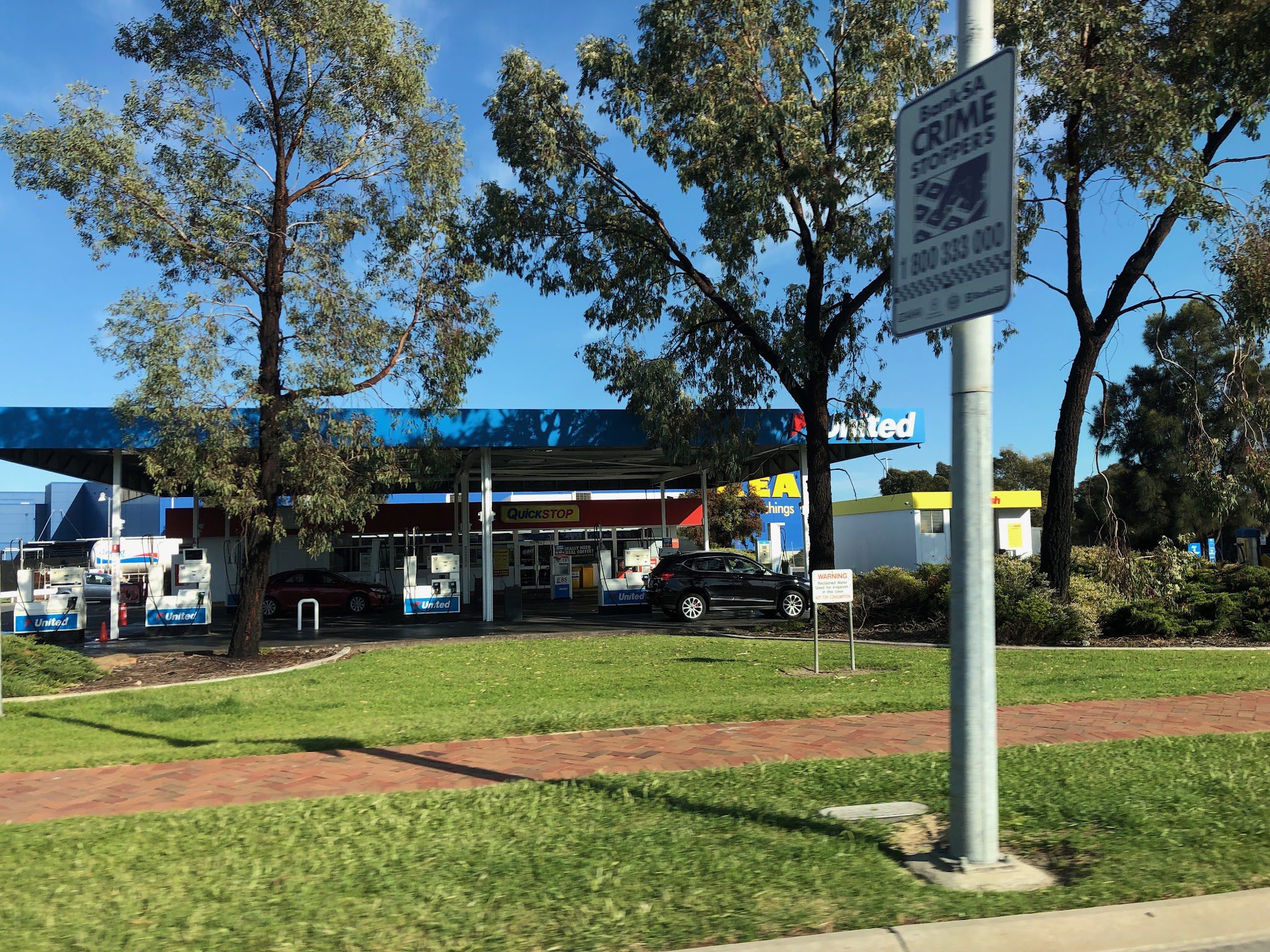 United Petroleum Adelaide Airport