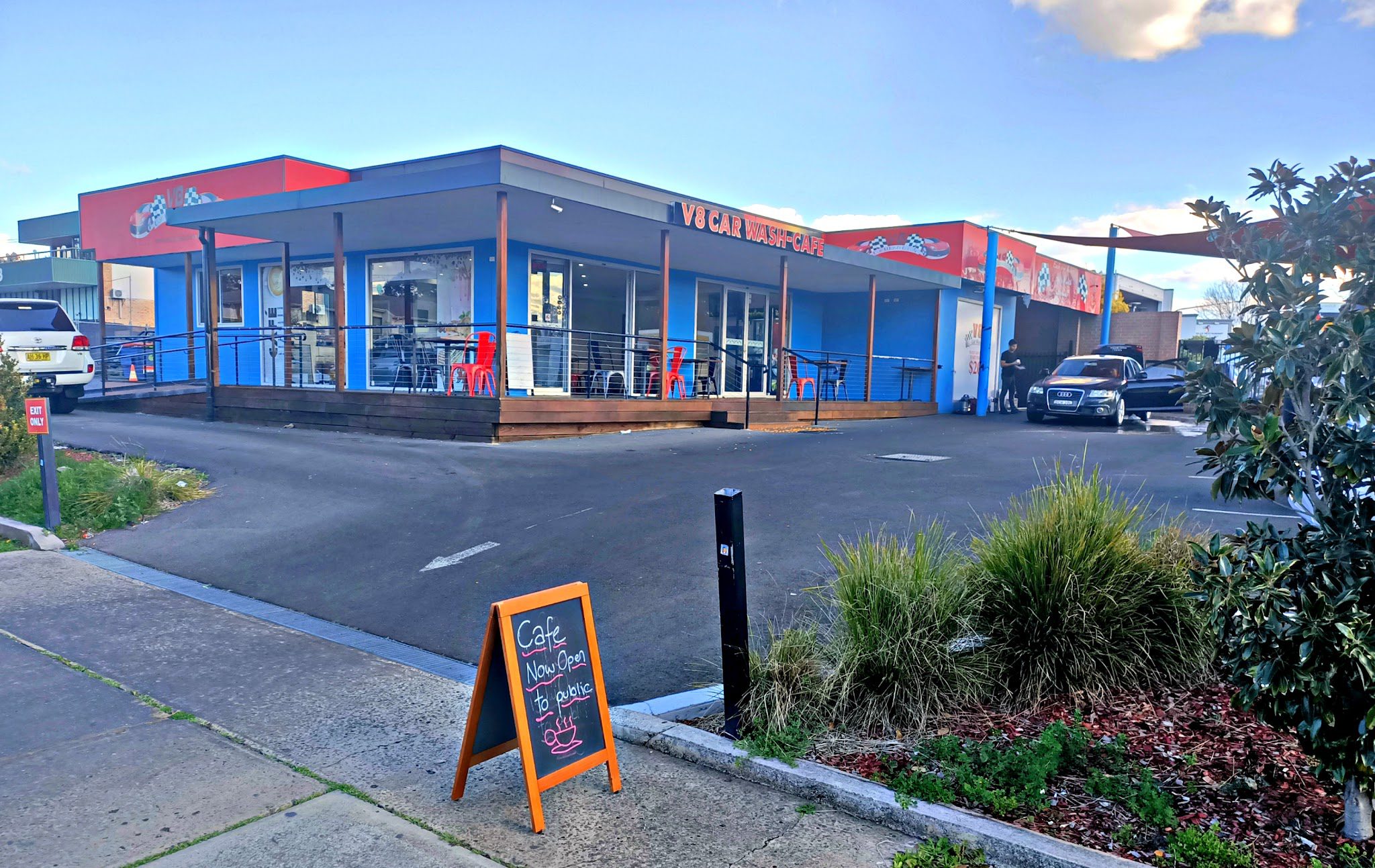 V8 Carwash Campbelltown