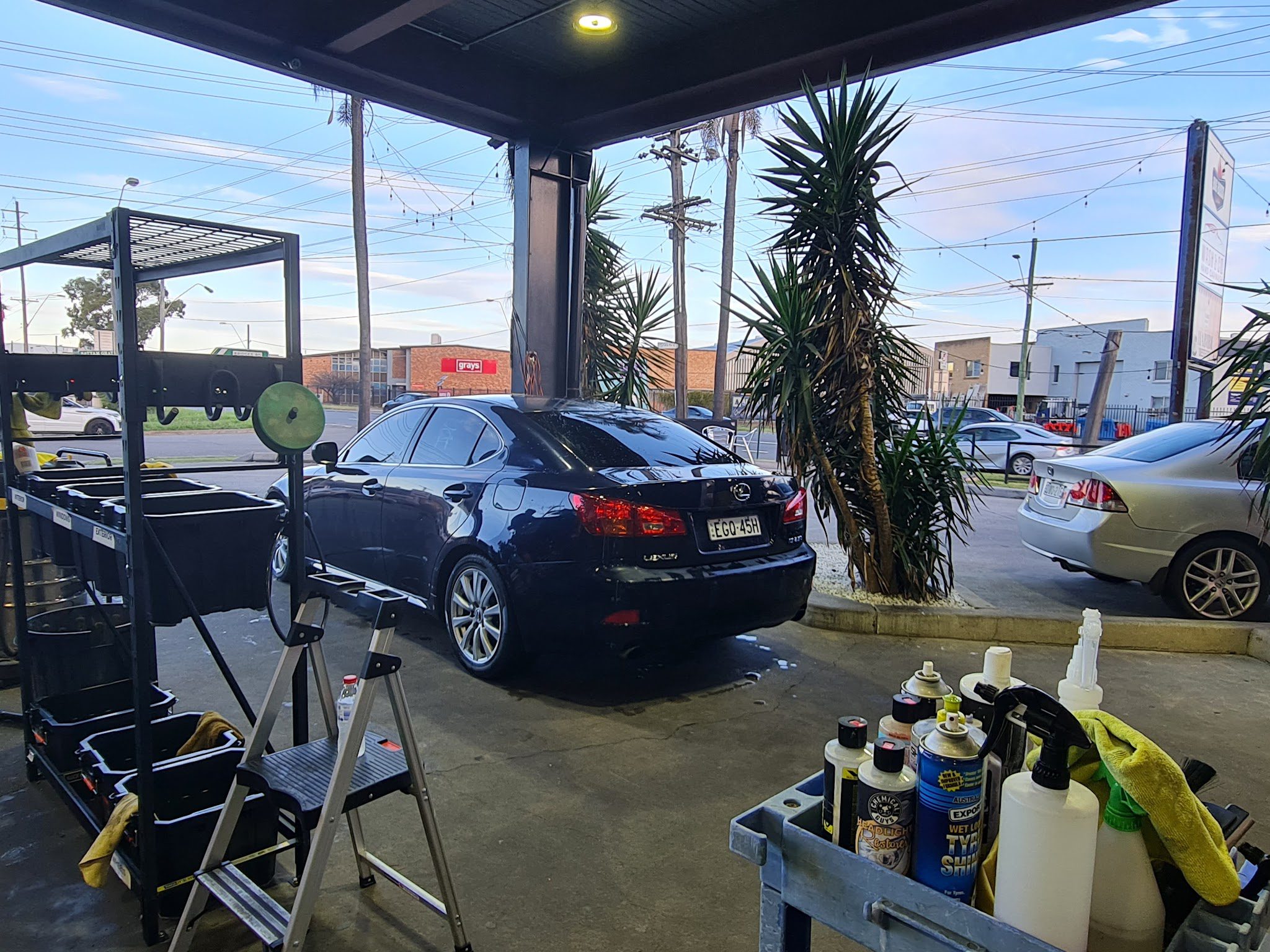 Wash & Co – Carwash And Café