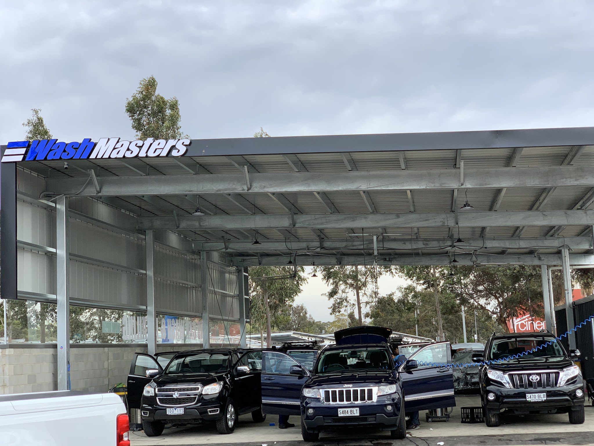 Washmasters Hand Car Wash & Detailing