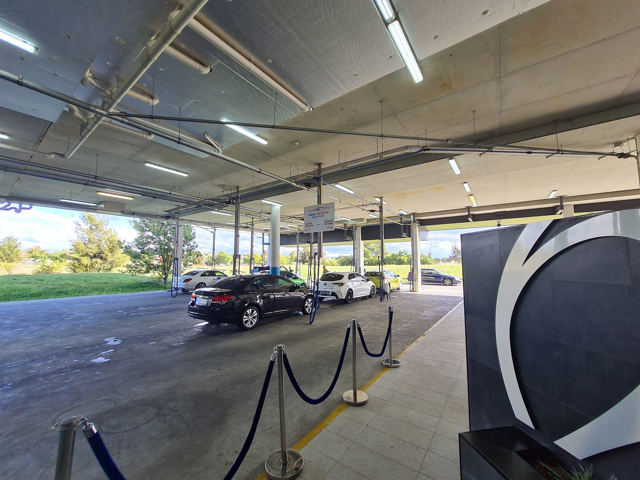 Waves Carwash Valet Service