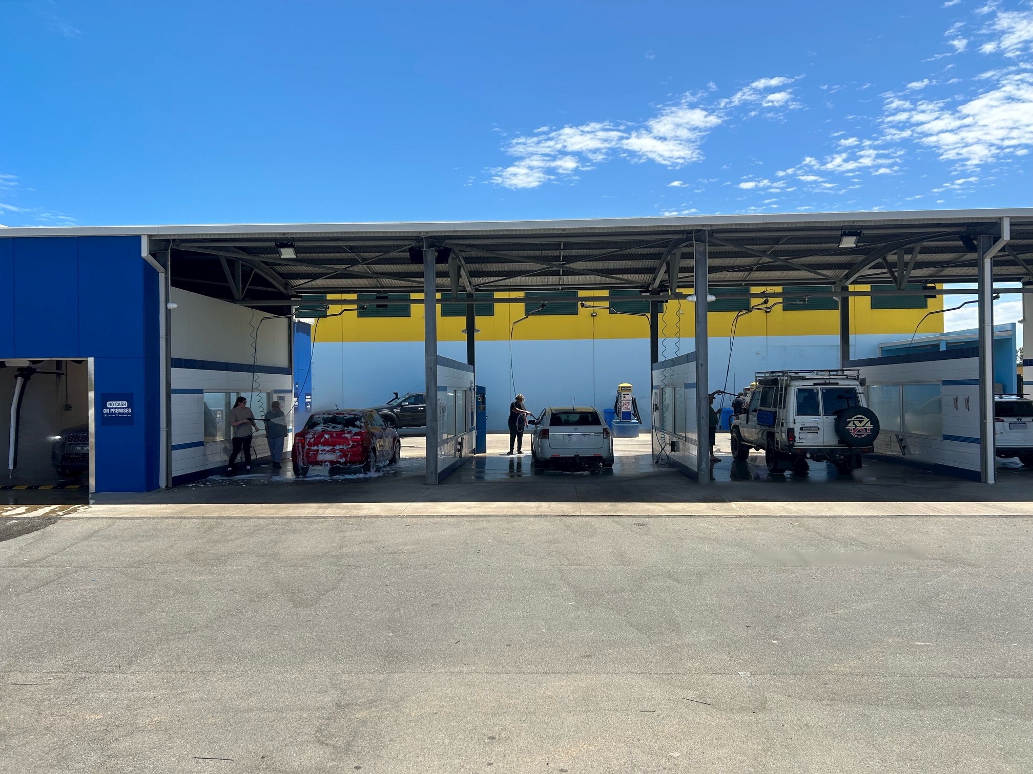 West Coast Wash Rockingham